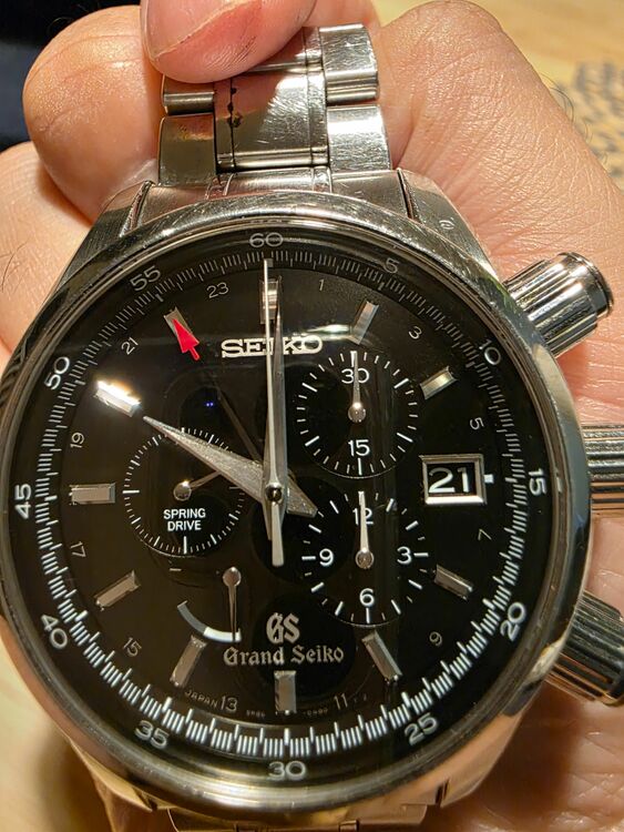 セイコー スプリントドライブ 9R86（高級時計）の商品画像 - 査定依頼日：2025年8月11日 - 最高査定価格：350,000円