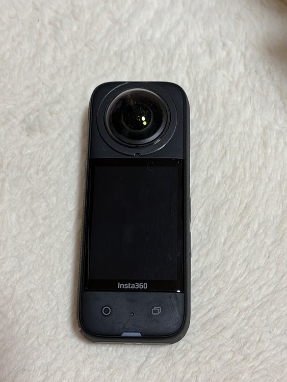 insta360X3（カメラ）の商品画像 - 査定依頼日：2026年10月4日 - 最高査定価格：16,100円