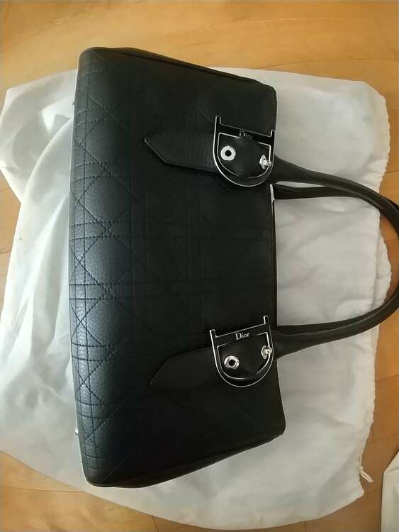 ディオール  （ブランドバッグ）の商品画像 - 査定依頼日：2025年4月29日 - 最高査定価格：100,000円
