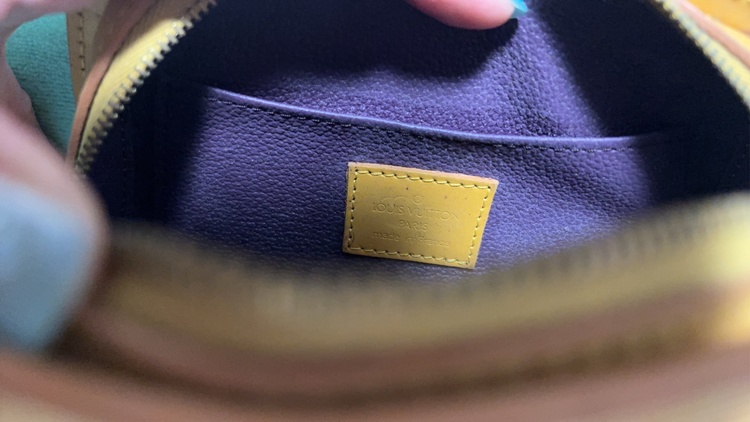 ポーチ/ドーフィーヌPM/M48449/ジョーヌ（ブランドバッグ）の商品画像 - 査定依頼日：2026年2月11日 - 最高査定価格：20,000円