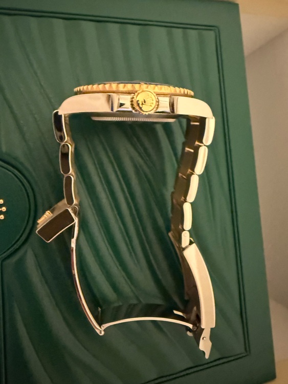 M126613LB-0002（高級時計）の商品画像 - 査定依頼日：2025年8月26日 - 最高査定価格：2,560,000円