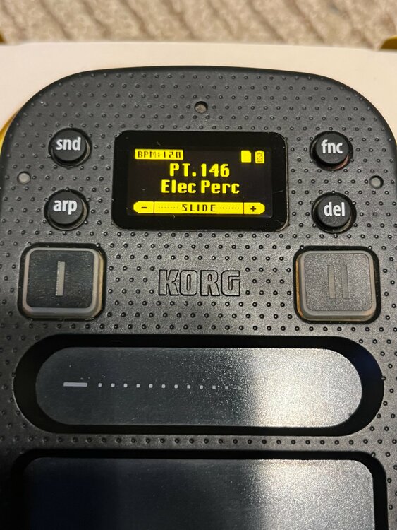 KORG kaossilator 2（ピアノ・楽器・PA機材）の商品画像 - 査定依頼日：2026年3月28日 - 最高査定価格：10,000円