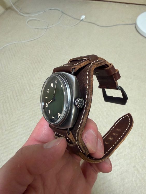 パネライ ラジオミール pam0134（高級時計）の商品画像 - 査定依頼日：2025年11月11日 - 最高査定価格：1,150,000円