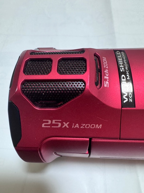 Panasonic 4K Wifi ビデオカメラ 25X iA ZOOM HYB（カメラ）の商品画像 - 査定依頼日：2026年4月7日 - 最高査定価格：28,000円