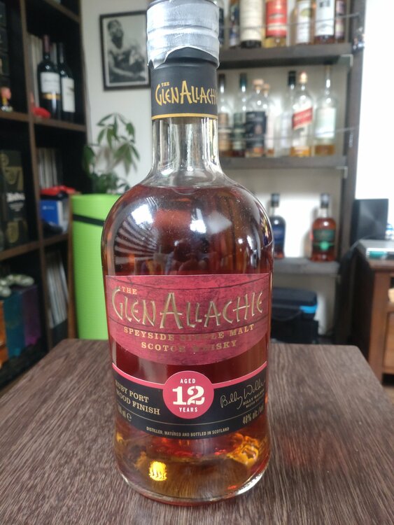 グレンアラヒー12年　ルビーポートウッドフィニッシュ（お酒）の商品画像 - 査定依頼日：2026年2月1日 - 最高査定価格：6,000円