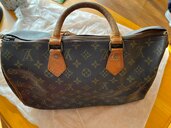 ルイヴィトン スピーディー （ブランドバッグ）の商品画像 - 査定依頼日：2023年12月31日 - 最高査定価格：13,000円