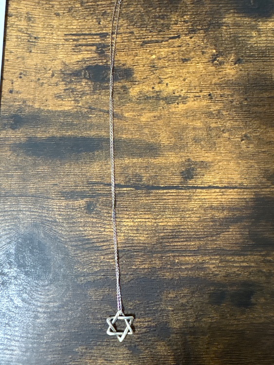 ティファニーネックレス（金・貴金属）の商品画像 - 査定依頼日：2025年10月27日 - 最高査定価格：10,000円