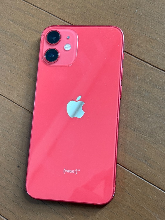 レッド（スマホ）の商品画像 - 査定依頼日：2025年7月7日 - 最高査定価格：18,000円