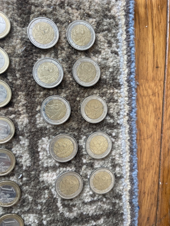 2ユーロ（チケット・金券）の商品画像 - 査定依頼日：2026年3月8日 - 最高査定価格：100円