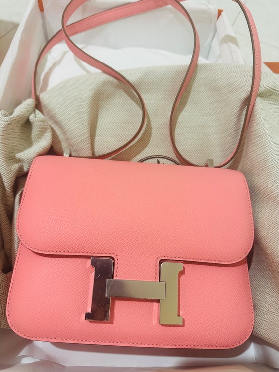 エルメス コンスタンス （ブランドバッグ）の商品画像 - 査定依頼日：2025年10月1日 - 最高査定価格：1,500,000円