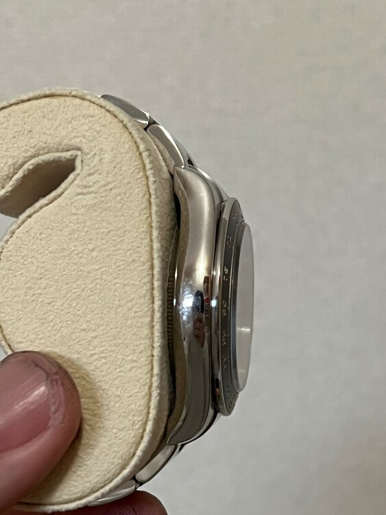 ロレックス デイトナ 126500l（高級時計）の商品画像 - 査定依頼日：2025年4月24日 - 最高査定価格：4,350,000円