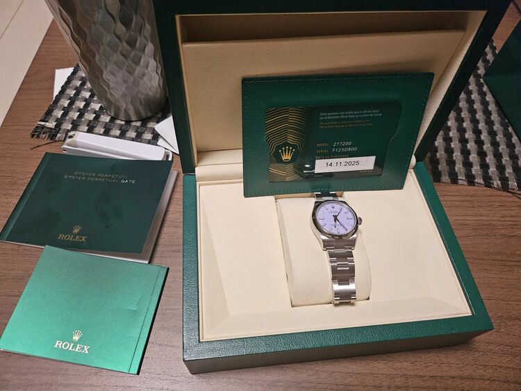 ロレックス パーペチュアル 277200（高級時計）の商品画像 - 査定依頼日：2025年11月15日 - 最高査定価格：1,500,000円