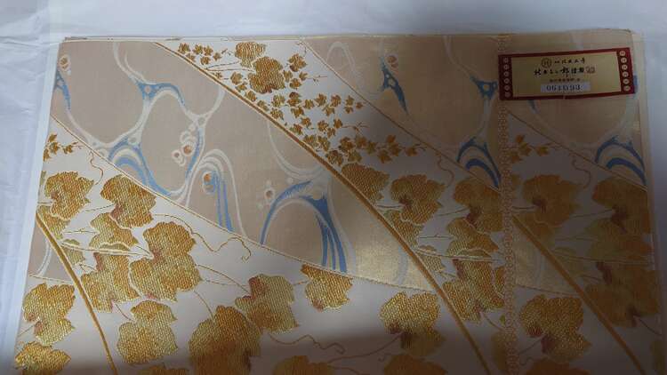 帯、大島紬（金・貴金属）の商品画像 - 査定依頼日：2025年4月9日 - 最高査定価格：1,000円