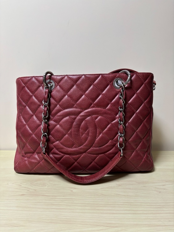 GSTトート（ブランドバッグ）の商品画像 - 査定依頼日：2026年4月4日 - 最高査定価格：170,000円