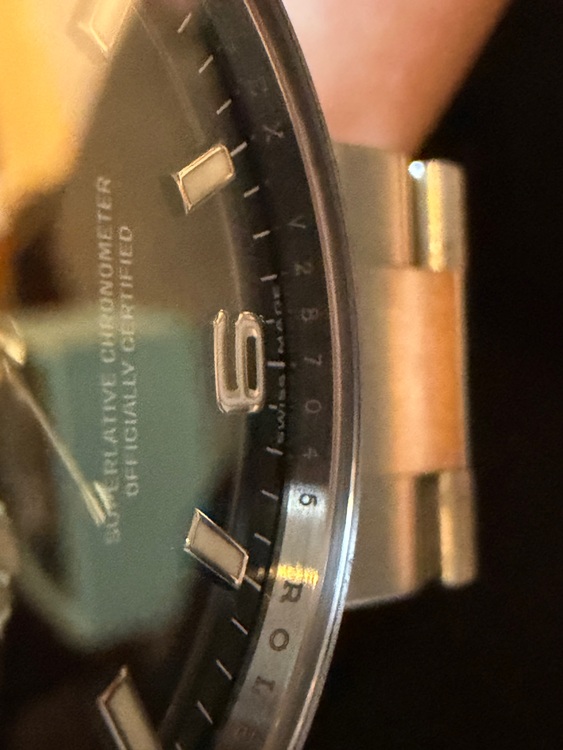 ロレックス エクスプローラー 11427（高級時計）の商品画像 - 査定依頼日：2025年11月8日 - 最高査定価格：955,000円