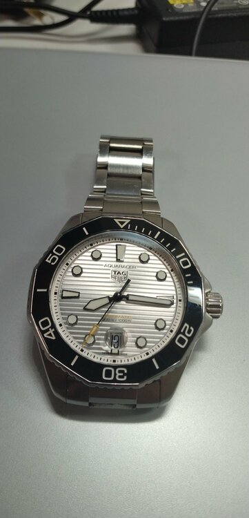 タグホイヤー アクアレーサー （高級時計）の商品画像 - 査定依頼日：2025年12月19日 - 最高査定価格：245,000円