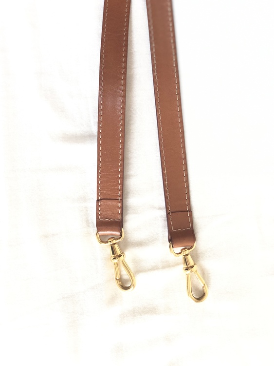 マカダムハンドバッグ（ブランドバッグ）の商品画像 - 査定依頼日：2021年9月1日 - 最高査定価格：35,000円