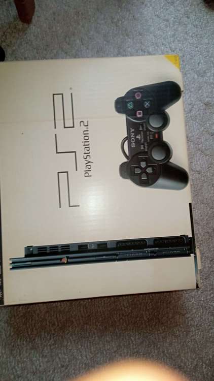 プレイステーション2 scph-70000（ゲーム機本体・ゲームソフト）の商品画像 - 査定依頼日：2023年8月25日 - 最高査定価格：2,000円