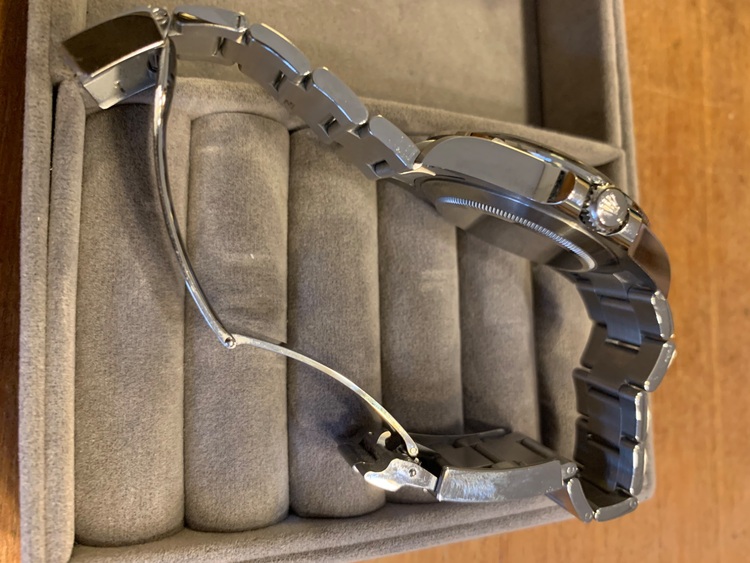 ロレックス エクスプローラー 22657（高級時計）の商品画像 - 査定依頼日：2025年7月21日 - 最高査定価格：1,600,000円