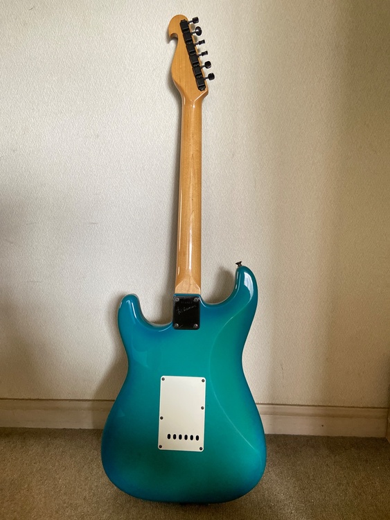 Bill Lawrence B16914（ピアノ・楽器・PA機材）の商品画像 - 査定依頼日：2026年6月23日 - 最高査定価格：5,000円