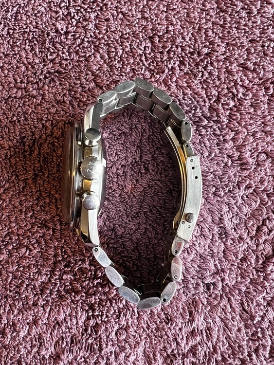 オメガスピードマスタープロフェッショナル（高級時計）の商品画像 - 査定依頼日：2026年3月26日 - 最高査定価格：650,000円