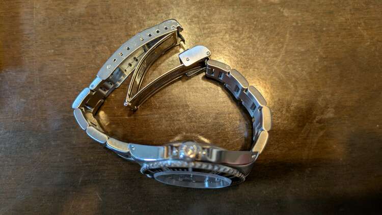 ロレックス サブマリーナー 14060（高級時計）の商品画像 - 査定依頼日：2025年1月14日 - 最高査定価格：1,200,000円