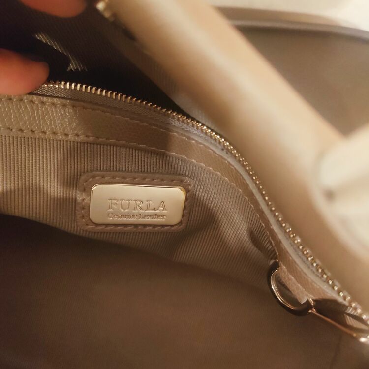 その他 フルラ （ブランドバッグ）の商品画像 - 査定依頼日：2025年6月13日 - 最高査定価格：100,000円