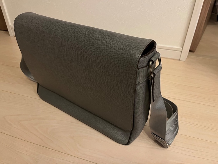 ルイヴィトン タイガ （ブランドバッグ）の商品画像 - 査定依頼日：2025年12月14日 - 最高査定価格：50,000円