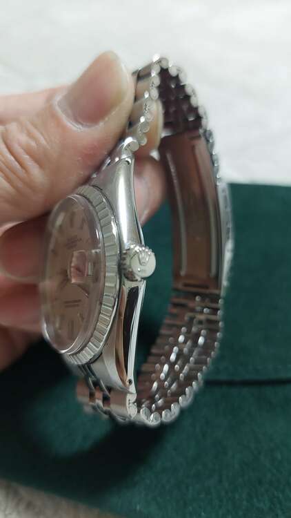 ロレックス デイトジャスト 1603（高級時計）の商品画像 - 査定依頼日：2025年4月29日 - 最高査定価格：600,000円