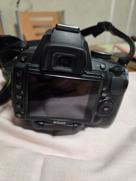 D5000（カメラ）の商品画像 - 査定依頼日：2026年7月25日 - 最高査定価格：5,100円