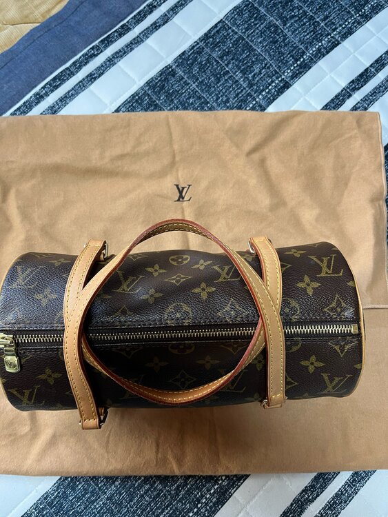 パピヨン26（ブランドバッグ）の商品画像 - 査定依頼日：2025年2月1日 - 最高査定価格：60,000円