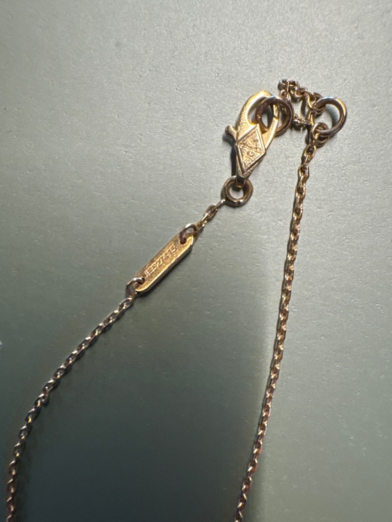 ヴァンクリーフスイートアルハンブラ（金・貴金属）の商品画像 - 査定依頼日：2025年12月10日 - 最高査定価格：840,000円