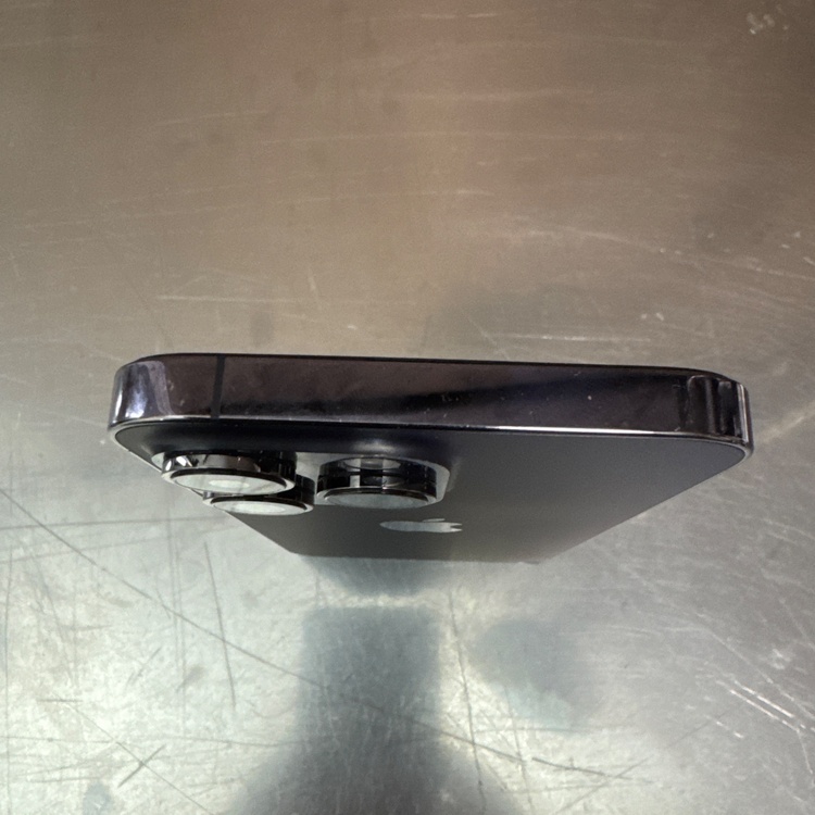 iPhone 14 Pro Max 256GB SIMフリー（スマホ）の商品画像 - 査定依頼日：2026年3月31日 - 最高査定価格：77,000円