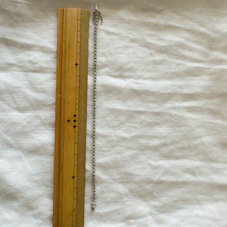 1.50ct ダイヤモンドテニスブレスレット（金・貴金属）の商品画像 - 査定依頼日：2025年9月4日 - 最高査定価格：300,000円