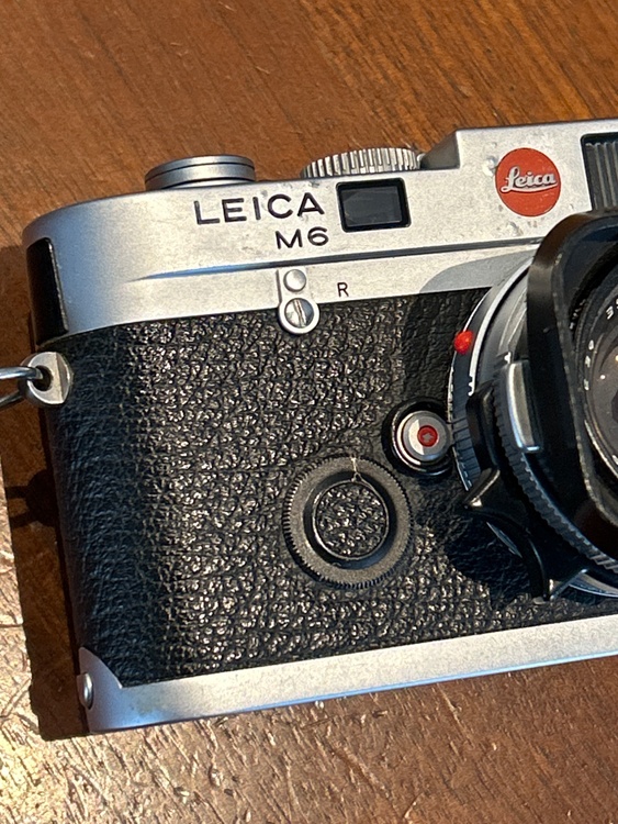 M6（カメラ）の商品画像 - 査定依頼日：2026年3月22日 - 最高査定価格：500,000円