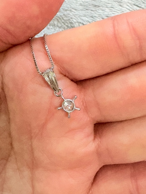 ダイヤネックレス（金・貴金属）の商品画像 - 査定依頼日：2026年3月18日 - 最高査定価格：150,000円