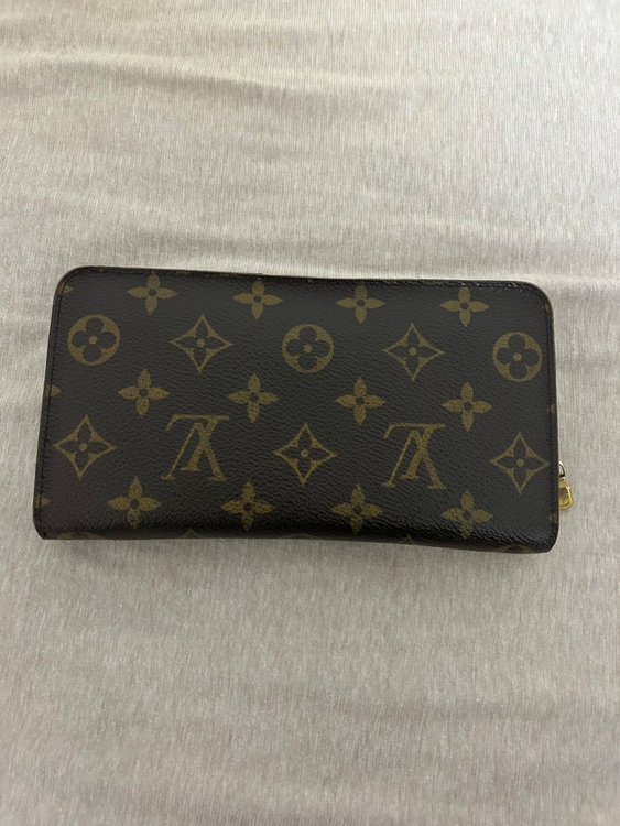 ポルトモネジップ（ブランド財布・小物）の商品画像 - 査定依頼日：2025年8月28日 - 最高査定価格：5,000円