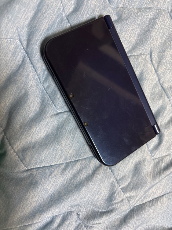 3dsLL（ゲーム機本体・ゲームソフト）の商品画像 - 査定依頼日：2026年2月5日 - 最高査定価格：6,000円