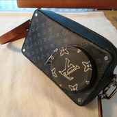 ルイヴィトン モノグラム （ブランドバッグ）の商品画像 - 査定依頼日：2025年10月29日 - 最高査定価格：180,000円