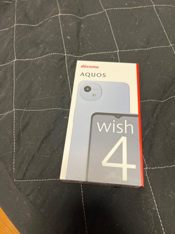 AQUOS AQUOS wish4 docomo（スマホ）の商品画像 - 査定依頼日：2026年7月21日 - 最高査定価格：11,500円