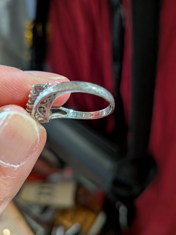 指輪（宝石）の商品画像 - 査定依頼日：2026年3月13日 - 最高査定価格：150,000円