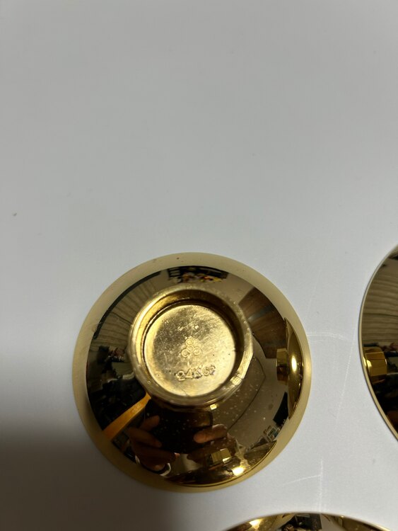 金杯（金・貴金属）の商品画像 - 査定依頼日：2023年12月9日 - 最高査定価格：500円