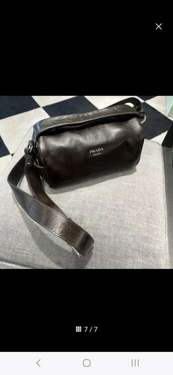 プラダ  （ブランドバッグ）の商品画像 - 査定依頼日：2025年5月1日 - 最高査定価格：100,000円