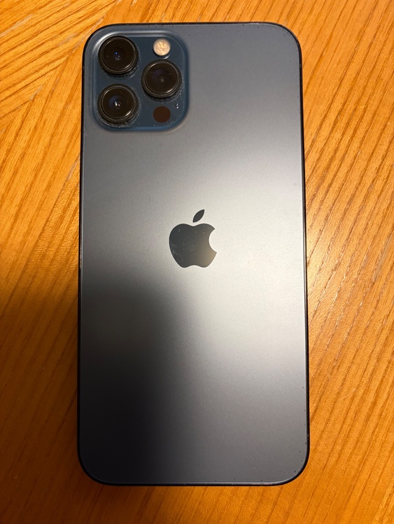 iPhone iPhone 12 Pro Max 256GB docomo（スマホ）の商品画像 - 査定依頼日：2026年6月22日 - 最高査定価格：41,500円