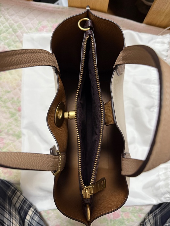 その他 コーチ （ブランドバッグ）の商品画像 - 査定依頼日：2025年7月28日 - 最高査定価格：10,000円