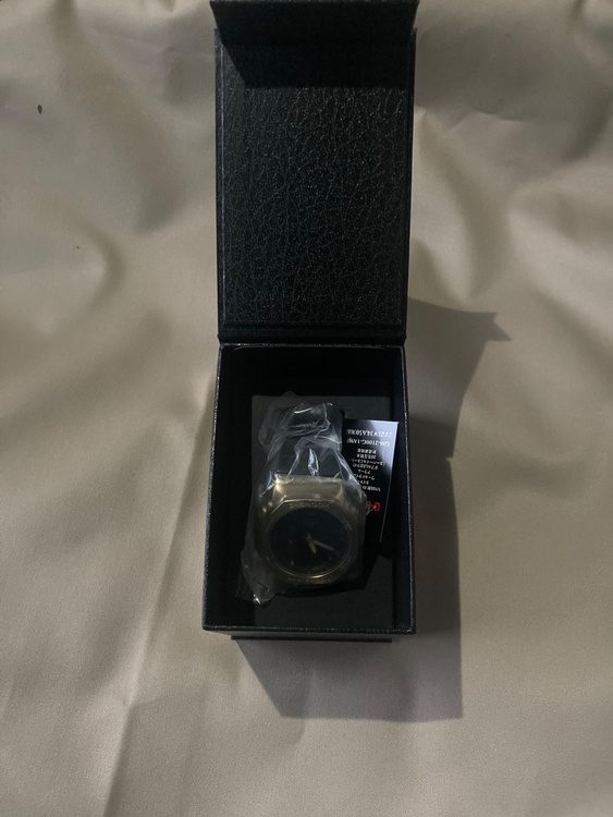 メタルベゼル / ブラック＆ゴールド / GM-2100G-1A9JF（高級時計）の商品画像 - 査定依頼日：2026年4月13日 - 最高査定価格：10,000円