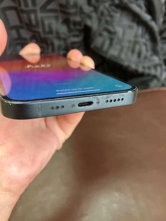 iPhone13 128GB（スマホ）の商品画像 - 査定依頼日：2026年6月30日 - 最高査定価格：36,500円