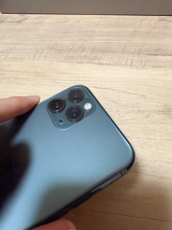 iPhone11 Pro 256GB SIMフリー（スマホ）の商品画像 - 査定依頼日：2026年4月29日 - 最高査定価格：25,000円