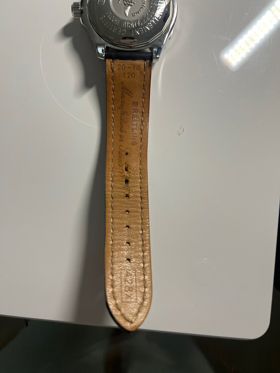 ブライトリング スーパーオーシャン A1736（高級時計）の商品画像 - 査定依頼日：2025年5月10日 - 最高査定価格：200,000円