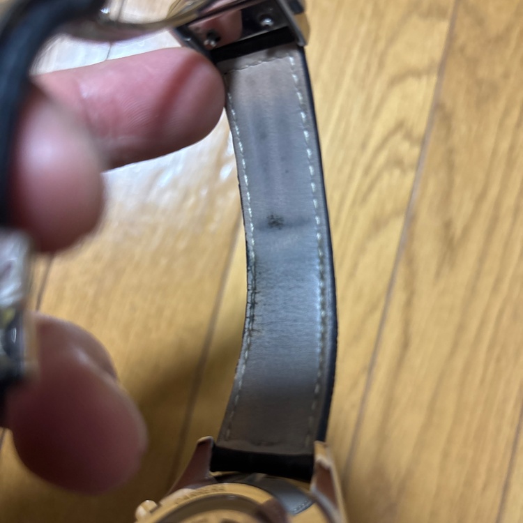 TAG　HEUER　CAS2111　カレラ　ヘリデージ　キャリバー16　クロノグ（高級時計）の商品画像 - 査定依頼日：2025年12月17日 - 最高査定価格：190,000円